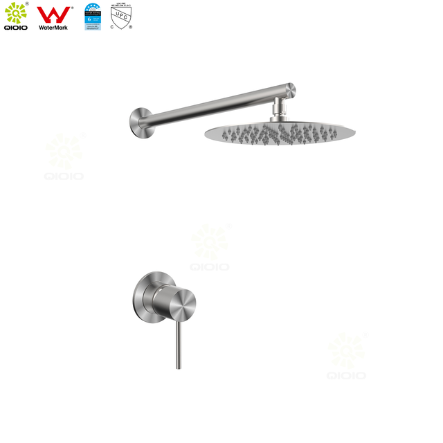 bath tub faucet