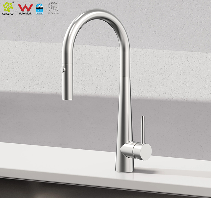 kitchen faucet 