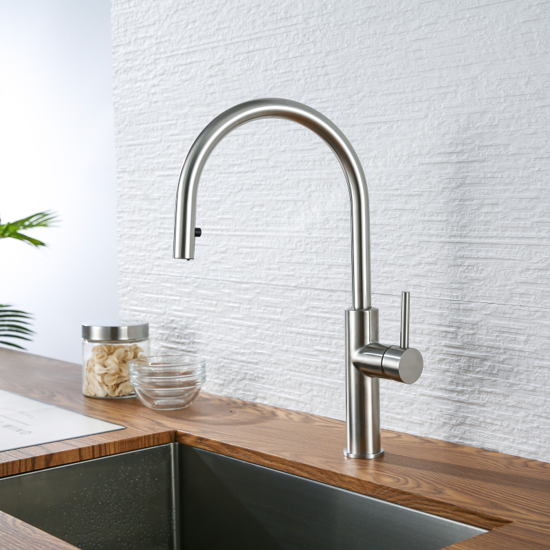 cUPC kitchen faucet