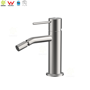 bathtub faucet