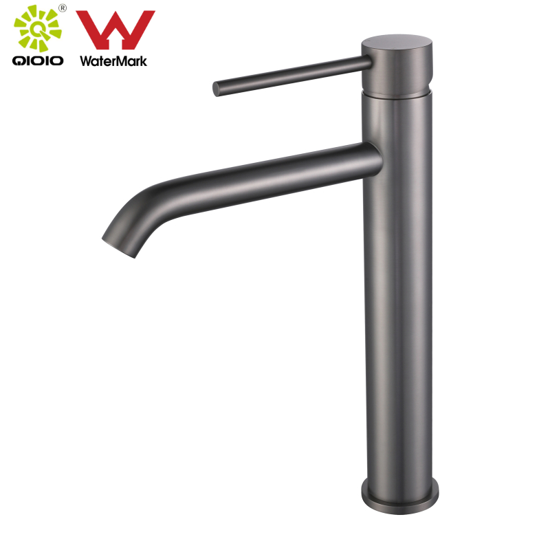 hot water faucet temperature