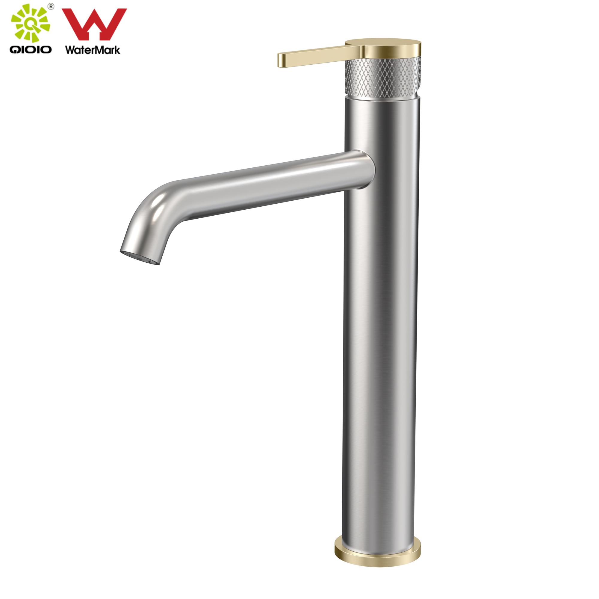 single handle kitchen faucet
