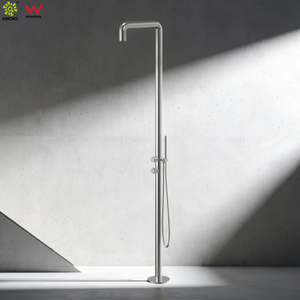 Freestanding Outdoor Shower Pole 316L Stainless Steel Anti-Corrosion with Foot Tap for Poolside And Beach