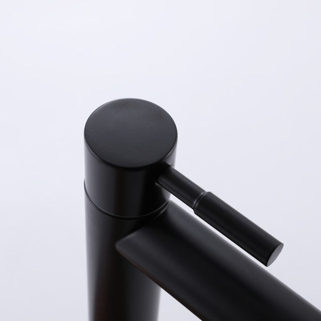 304 Stainless Steel Black Bathroom Basin Single Cooled Faucet