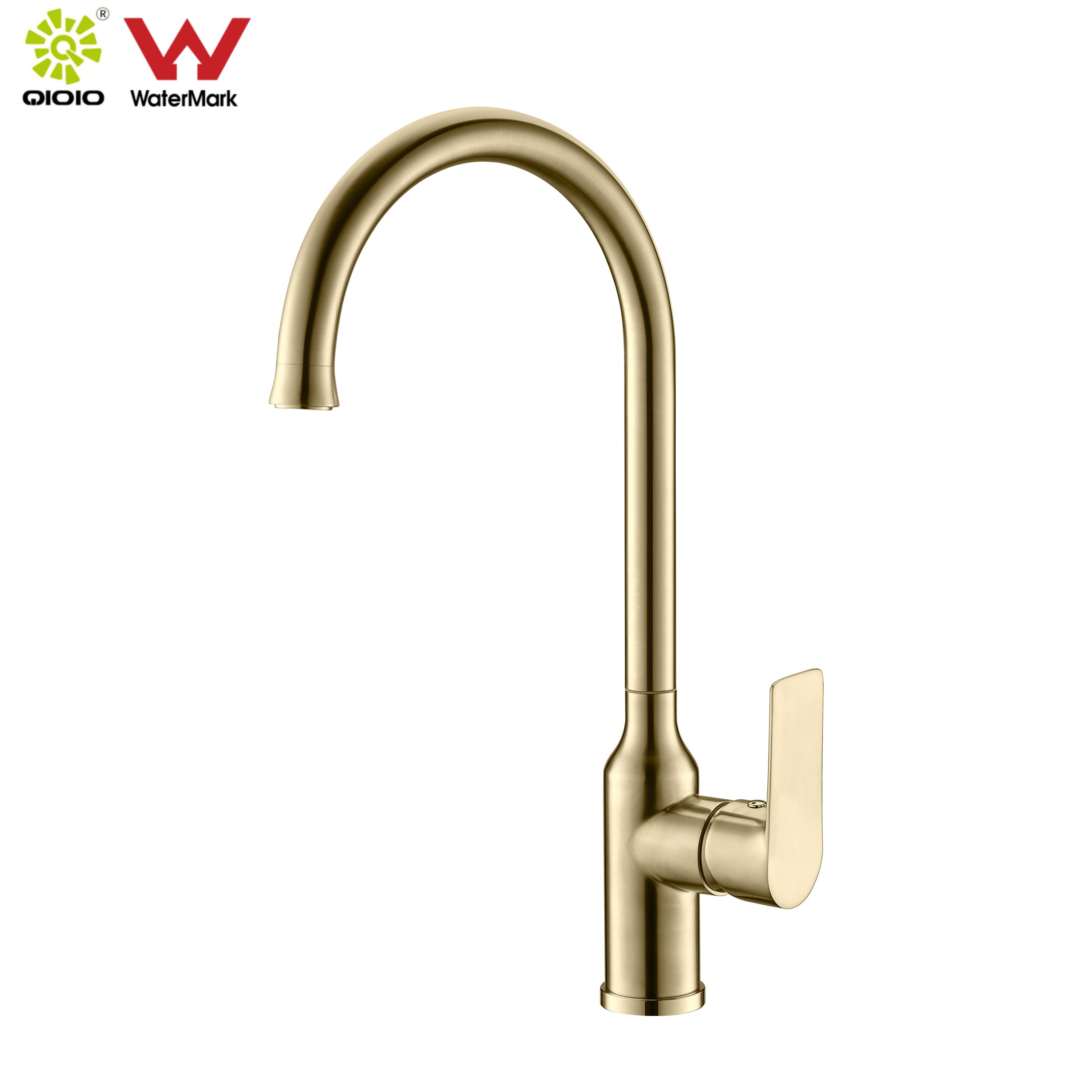 single lever kitchen faucet