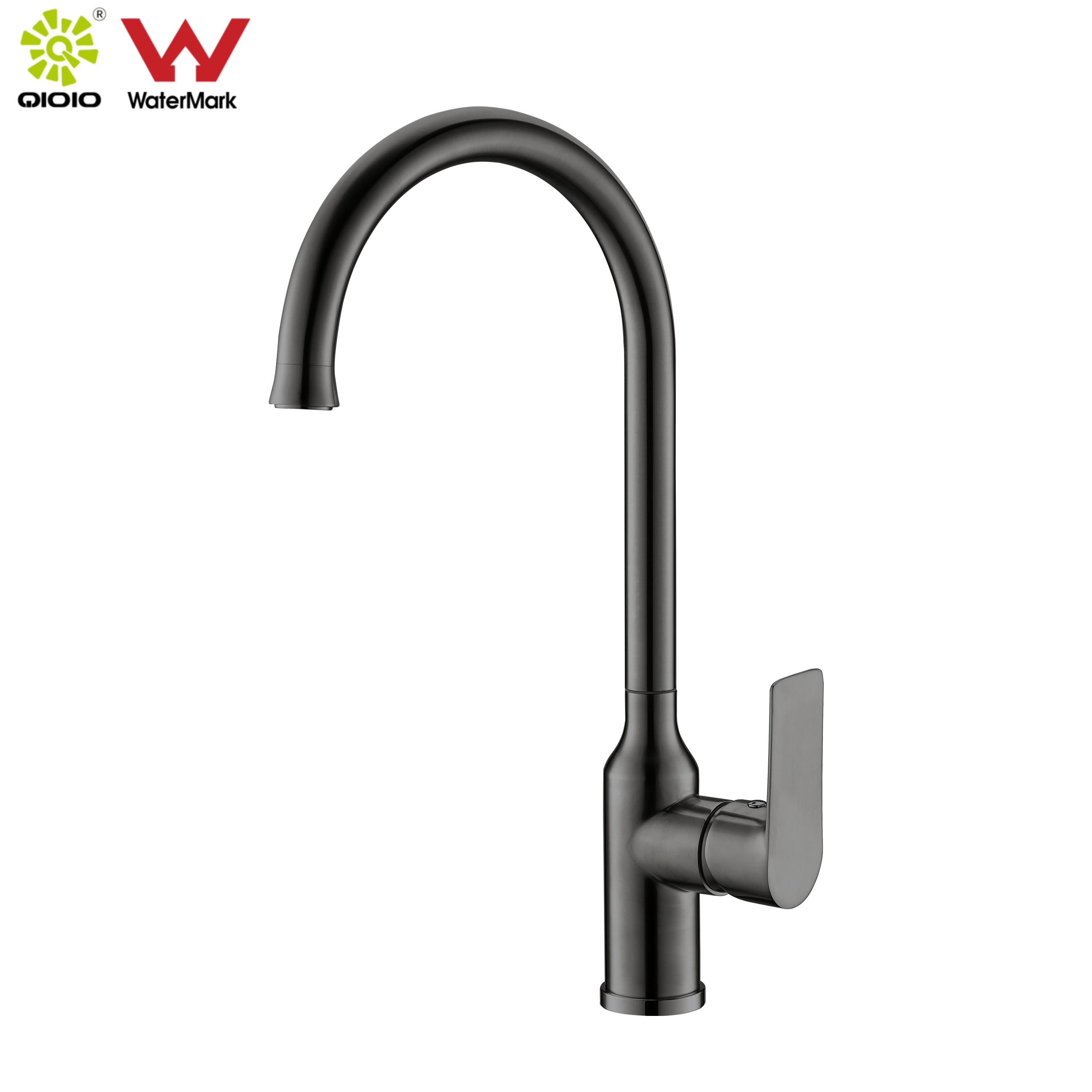 single lever kitchen faucet